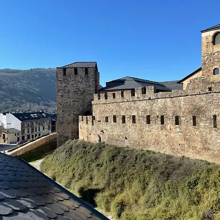 Turisticos Guiana Διαμέρισμα Ponferrada