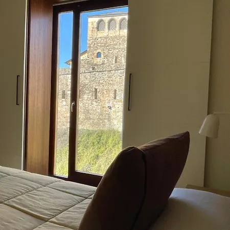 Turisticos Guiana Apartment Ponferrada